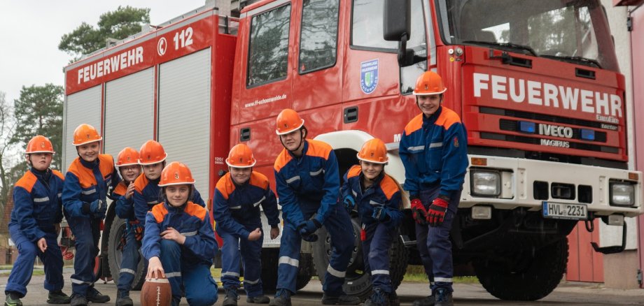 Kinder- und Jugendliche der Jugendfeuerwehr Schönwalde-Glien